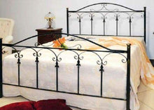 Carica l'immagine nel visualizzatore di Gallery, Letto 1 Piazza e Mezza, in Ferro BATTUTO, Modello Lancia, Vari Colori, 100% MADE IN ITALY