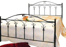 Carica l'immagine nel visualizzatore di Gallery, Letto Matrimoniale, Ferro BATTUTO, Modello Lancia, Vari Colori, 100% Made in Italy