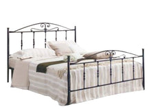 Carica l'immagine nel visualizzatore di Gallery, Letto Matrimoniale, in Ferro BATTUTO, Modello Tiziano, Vari Colori Disponibili, 100% MADE IN ITALY